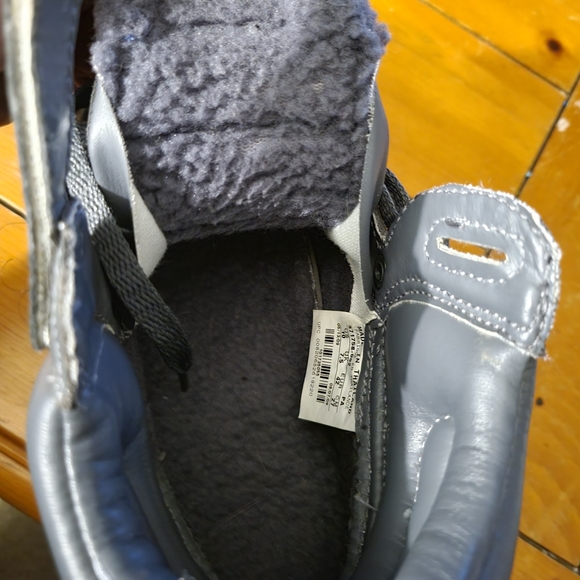 Nike Snow Waffle Grey Patent w/Sherpa Women's Sneaker Boot Size 10 - Picture 8 of 11